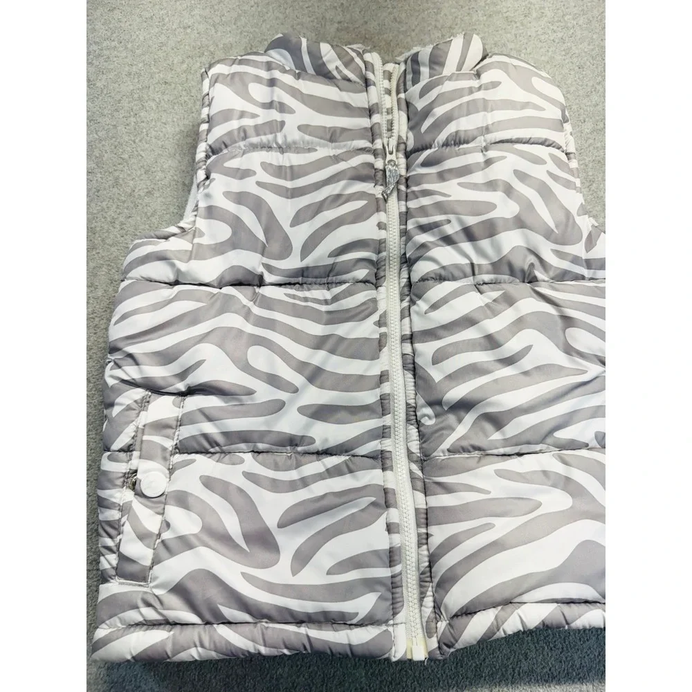 Carter's Puffer Vest Kids Size 6 Gray White Zebra Print Sherpa Lined Zip Up‎